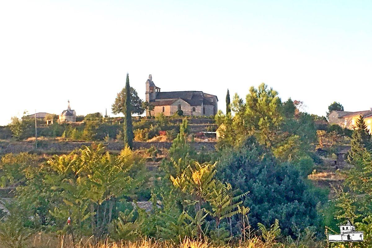 Eglise Saint Pierre aux Liens dans son écrin